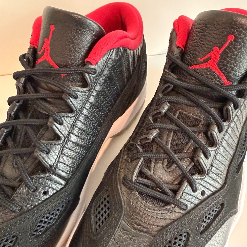 Jordan Men's 11 Retro Low IE “Bred” - Picture 2 of 8